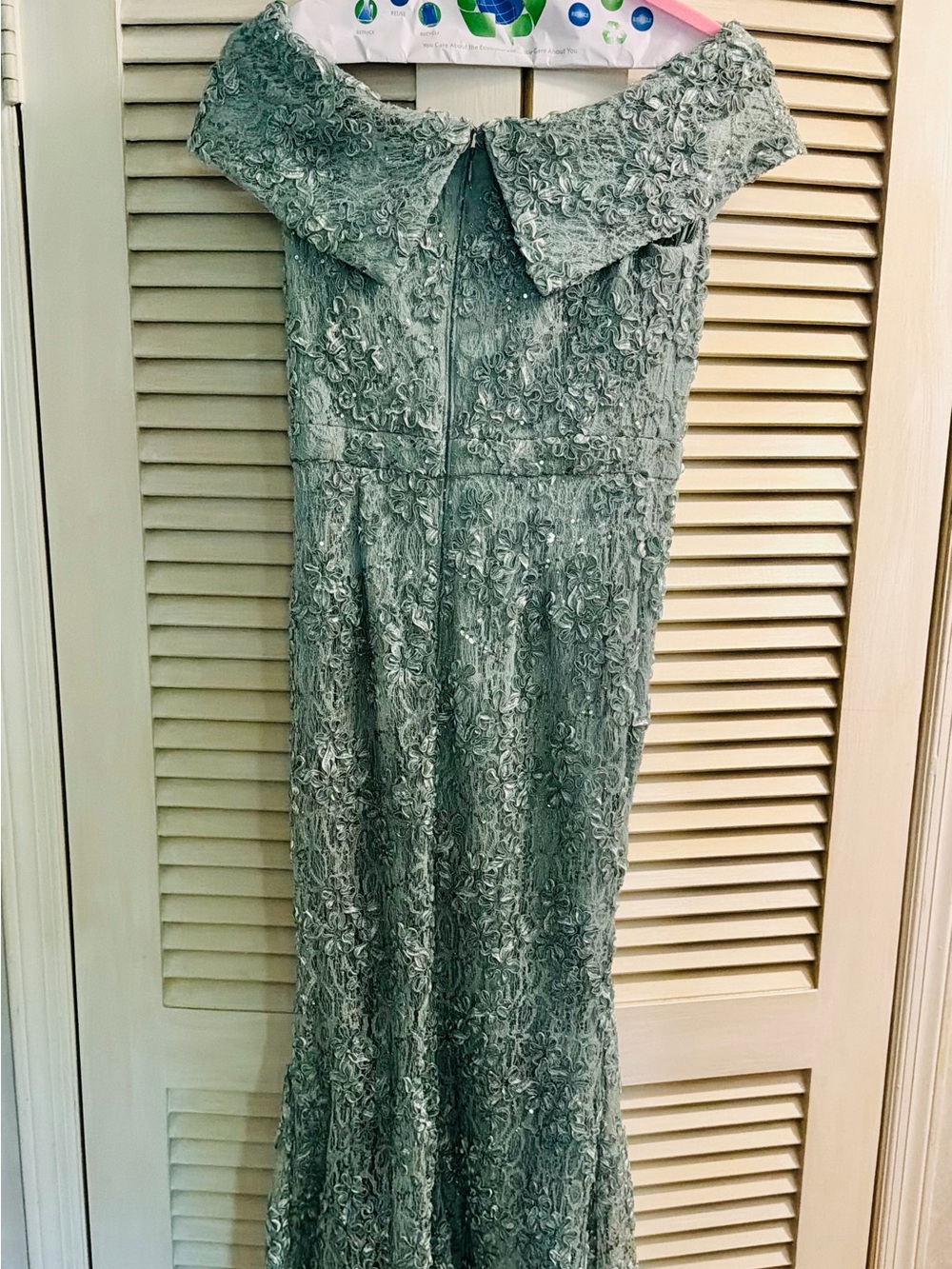 Xscape One-Shoulder Lace Gown in Sage - Picture 2 of 5